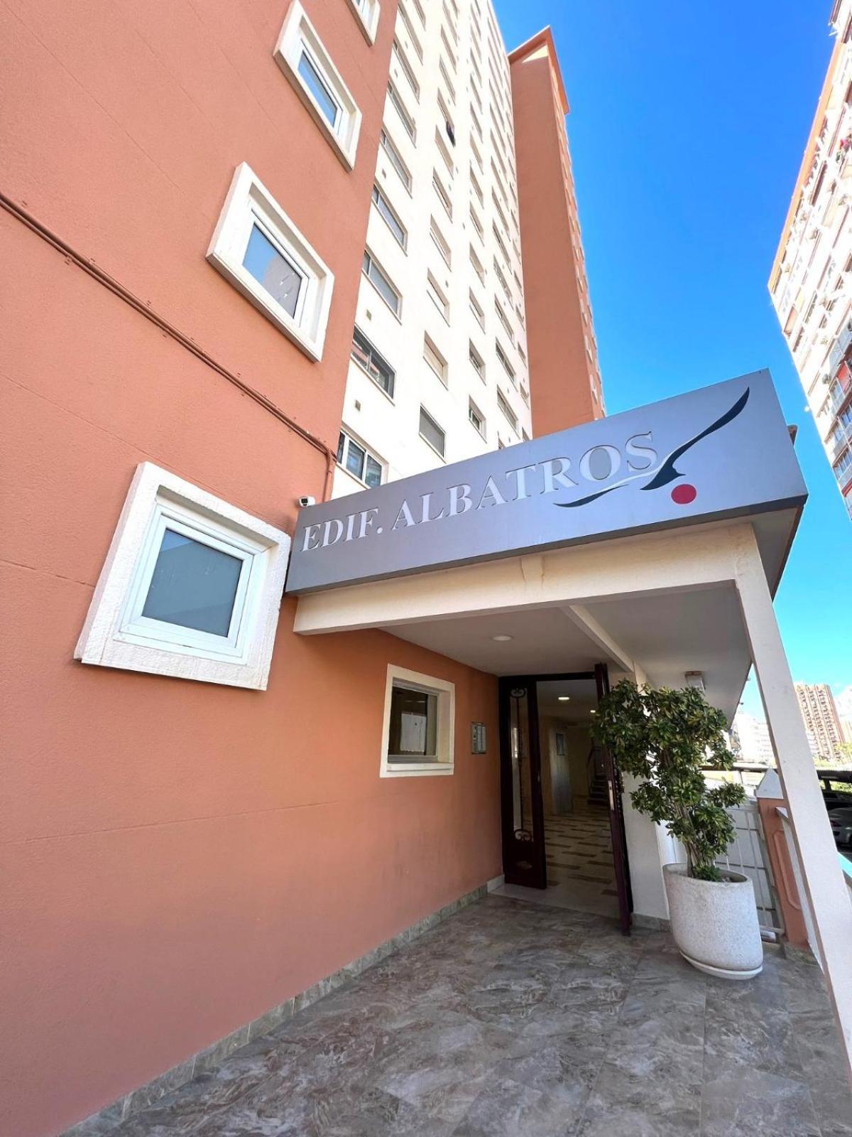 Ferienwohnung Albatros Luxury Ground Floor Benidorm Exterior foto